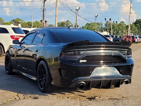 Used 2019 Dodge Charger Scat Pack w/ Daytona Edition Group RWD image 15