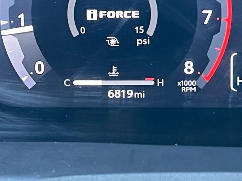 Used 2024 Toyota Tacoma TRD Off-Road image 14