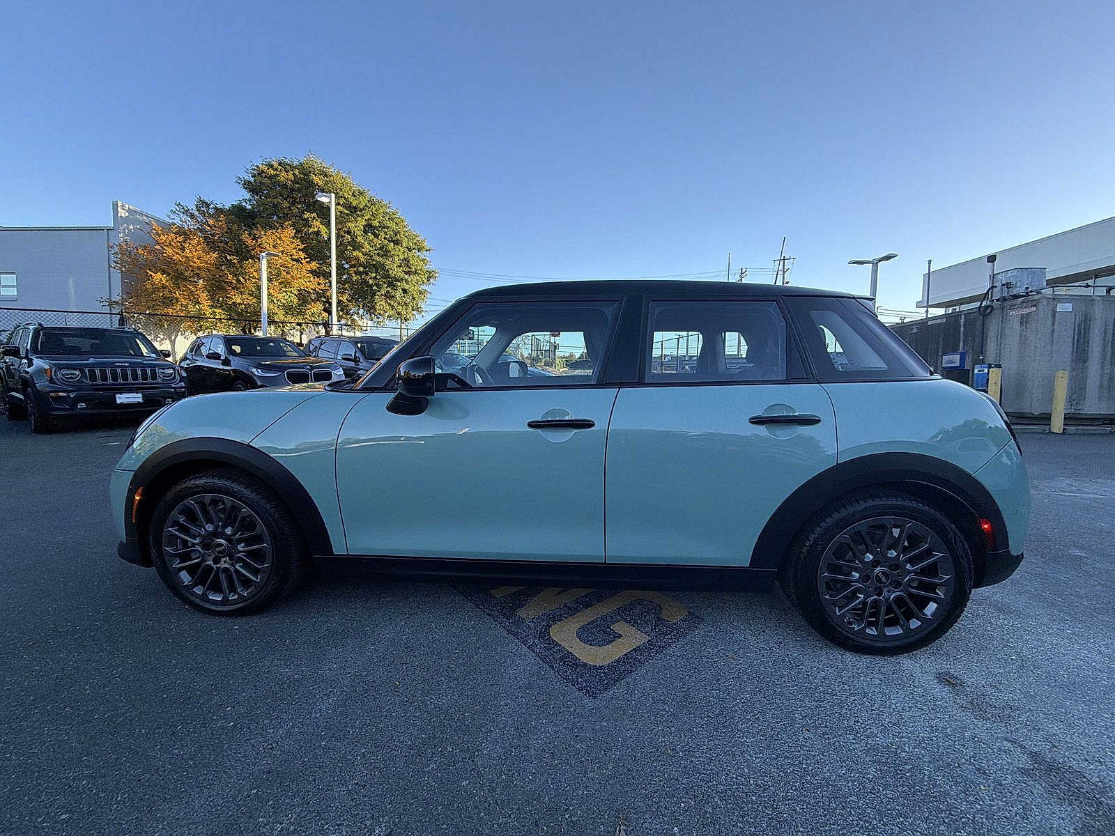 Used 2025 MINI Cooper S FWD image 11
