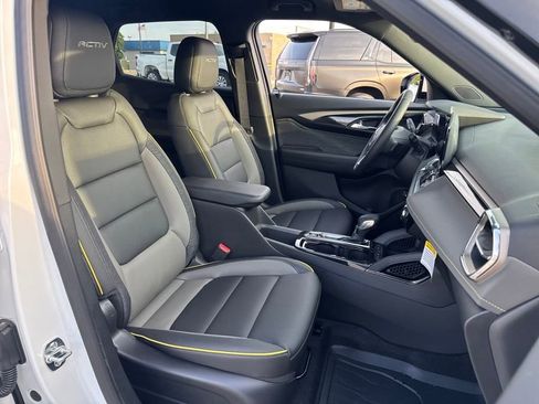 New 2025 Chevrolet TrailBlazer ACTIV w/ Convenience Package image 13