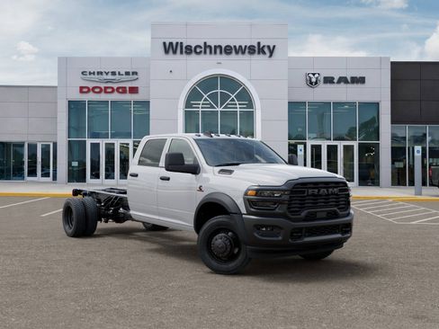 New 2026 RAM 5500 Tradesman AWD/4WD image 5
