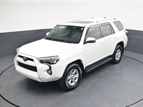 Used 2016 Toyota 4Runner SR5 Premium AWD/4WD image 28