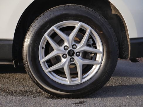 Certified 2024 Ford Edge SEL w/ Convenience Package image 18