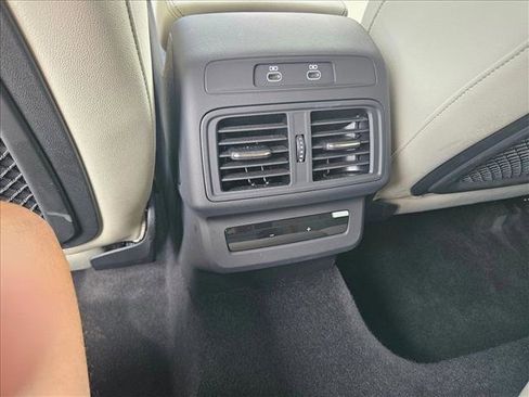 Used 2025 Audi Q5 Premium Plus w/ Premium Plus image 18