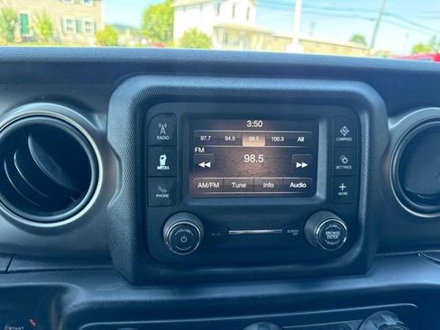 Used 2020 Jeep Wrangler Unlimited Sport S AWD/4WD image 22