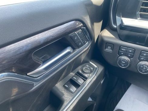 Used 2024 Chevrolet Silverado 1500 LTZ w/ LTZ Premium Package AWD/4WD image 17