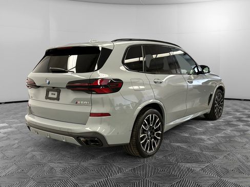 Used 2024 BMW X5 M60i AWD/4WD image 5