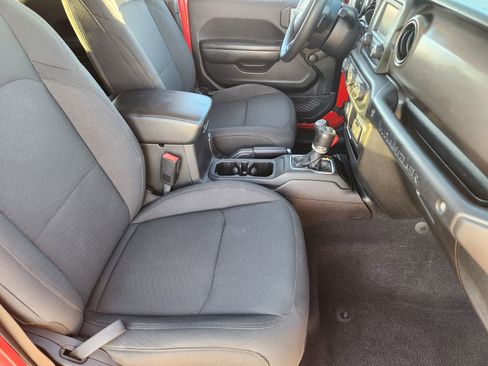 Used 2020 Jeep Wrangler Unlimited Sport image 18