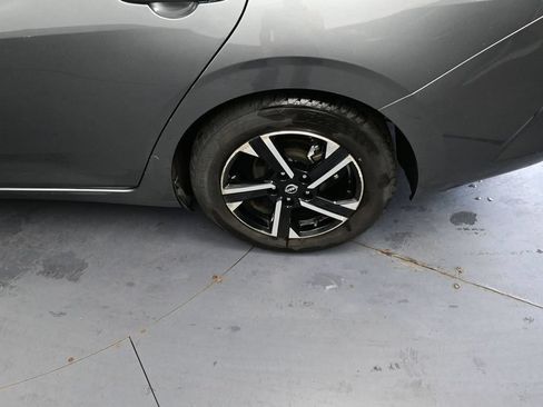 Used 2024 Nissan Sentra SV FWD image 17