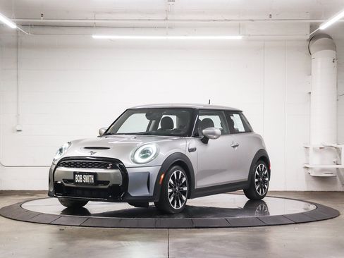Certified 2024 MINI Cooper S FWD image 3