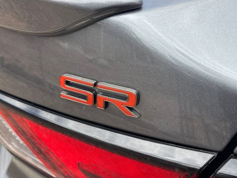 Certified 2024 Nissan Sentra SR FWD image 9