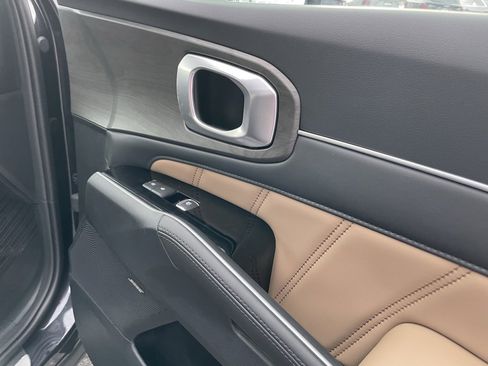 New 2026 Kia Sorento SX Prestige w/ Olive Brown Leather Package image 34