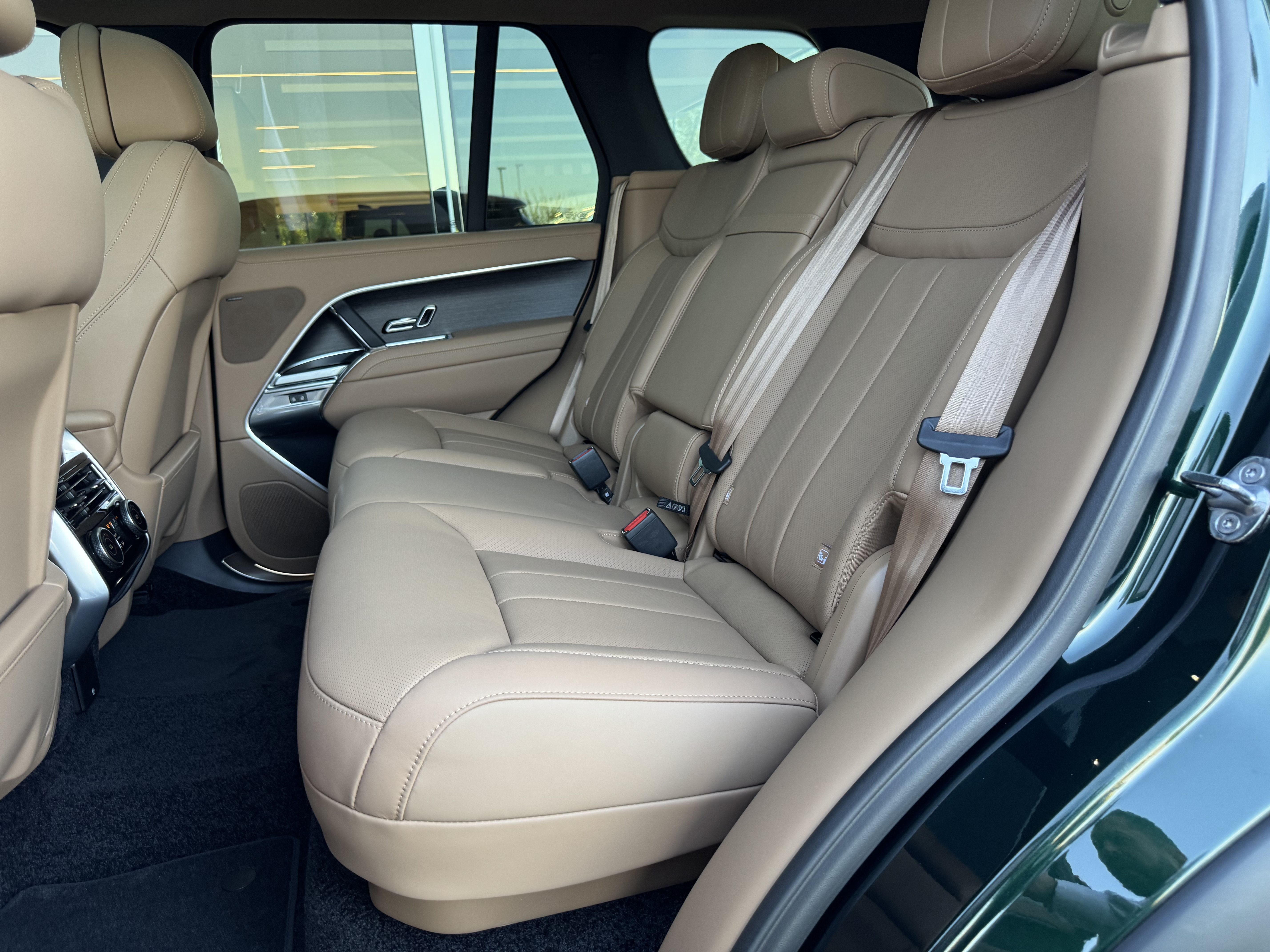 New 2027 Land Rover Range Rover SE AWD/4WD image 29