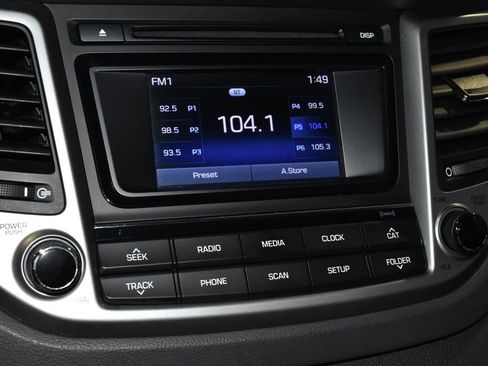 Used 2017 Hyundai Tucson SE w/ SE Popular Package 02 FWD image 10
