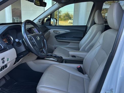 Used 2023 Honda Ridgeline RTL-E image 8