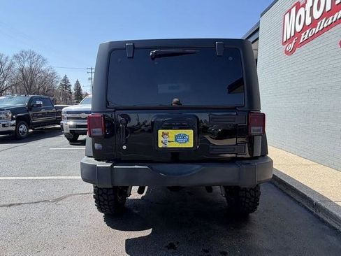 Used 2016 Jeep Wrangler Unlimited Sport image 7