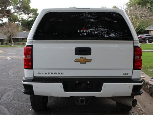 Used 2016 Chevrolet Silverado 2500 LTZ image 31