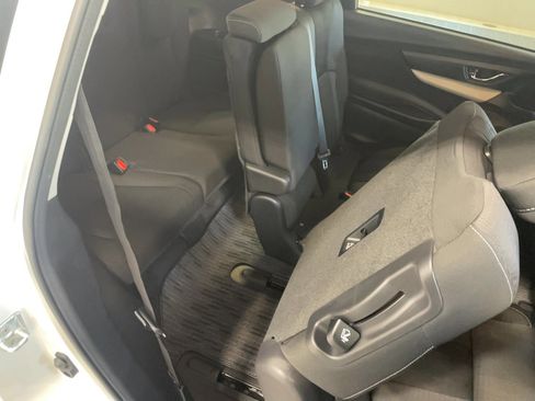 Used 2022 Subaru Ascent Premium w/ Convenience Package image 21