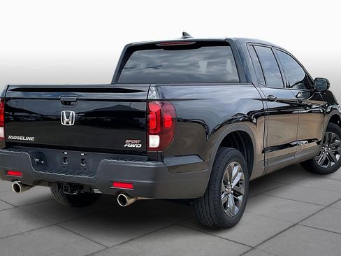 Used 2023 Honda Ridgeline Sport image 13