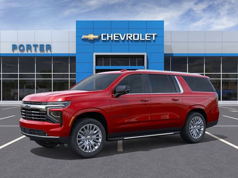 New 2025 Chevrolet Suburban LT w/ Comfort Package AWD/4WD image 2