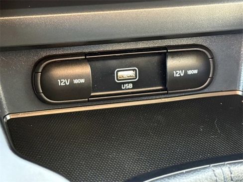 Used 2020 Kia Soul LX image 16