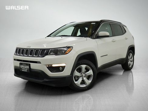Used 2020 Jeep Compass Latitude w/ Cold Weather Group image 1