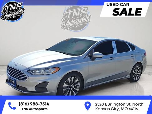 Used 2020 Ford Fusion SE AWD/4WD image 1