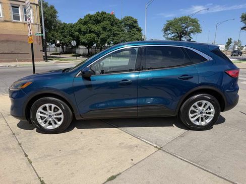 Used 2020 Ford Escape SE FWD image 7