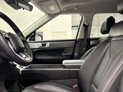 Used 2025 Hyundai Santa Fe XRT image 4