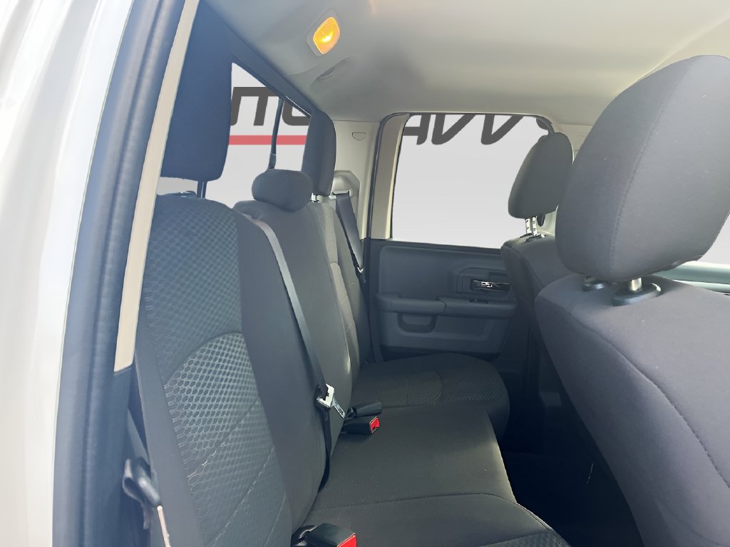 Used 2020 RAM 1500 Warlock AWD/4WD image 24