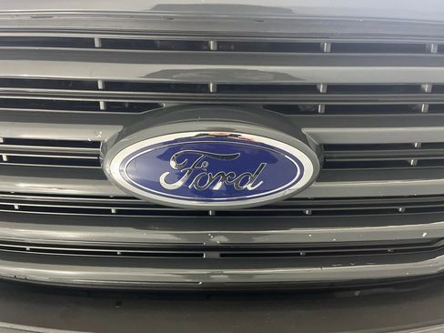 Used 2016 Ford F150 XLT w/ Equipment Group 302A Luxury image 35