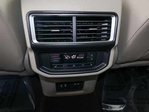 New 2026 Volkswagen Atlas SEL image 18