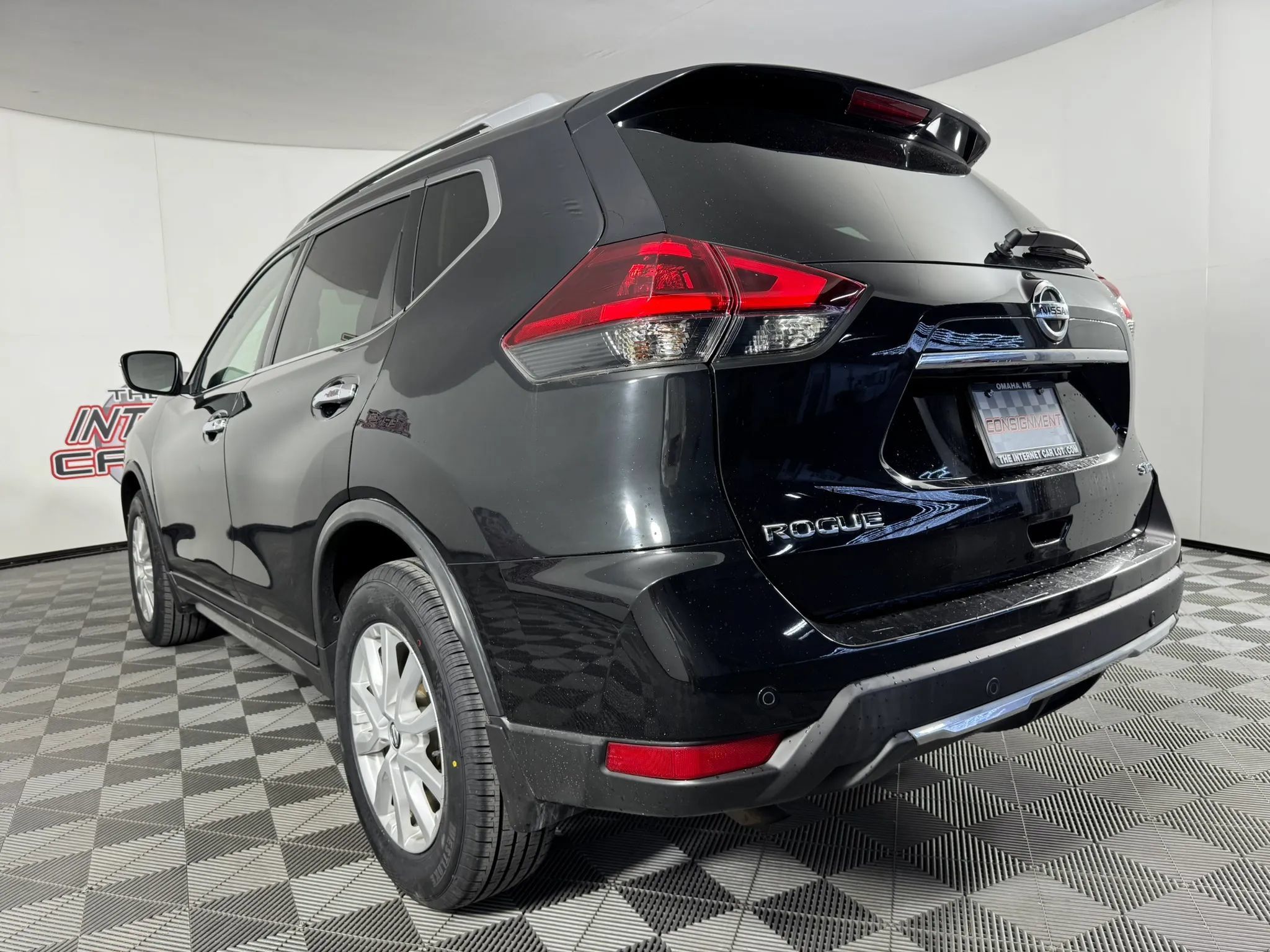 Used 2020 Nissan Rogue SV AWD/4WD image 25