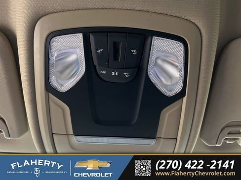 Used 2020 RAM 3500 Tradesman w/ Chrome Appearance Group image 32