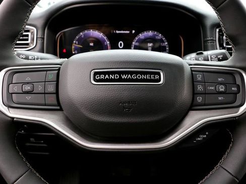 New 2026 Jeep Grand Wagoneer Limited image 11