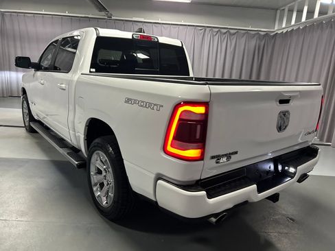 Used 2022 RAM 1500 Big Horn AWD/4WD image 5