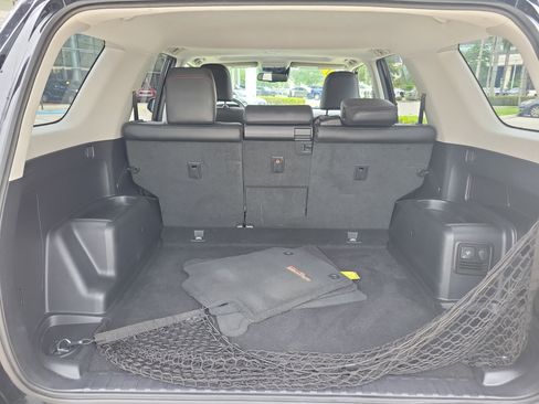 Used 2021 Toyota 4Runner TRD Off-Road Premium w/ Moonroof Package AWD/4WD image 9