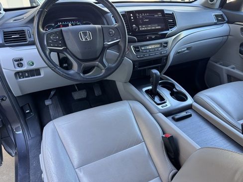 Used 2020 Honda Pilot EX-L image 2