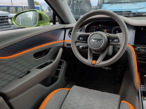 New 2025 Bentley Flying Spur Plug-In Hybrid AWD/4WD image 7