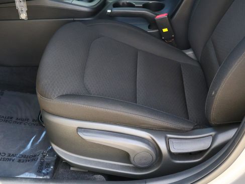 Used 2020 Hyundai Elantra SEL w/ Cargo Package (C1) image 13