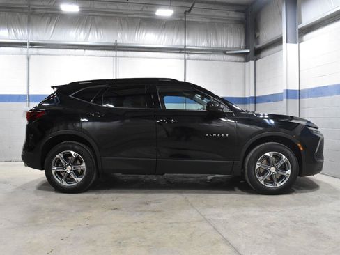 Used 2024 Chevrolet Blazer LT w/ Convenience Package AWD/4WD image 26