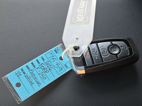 New 2026 Ford F250 Platinum image 31