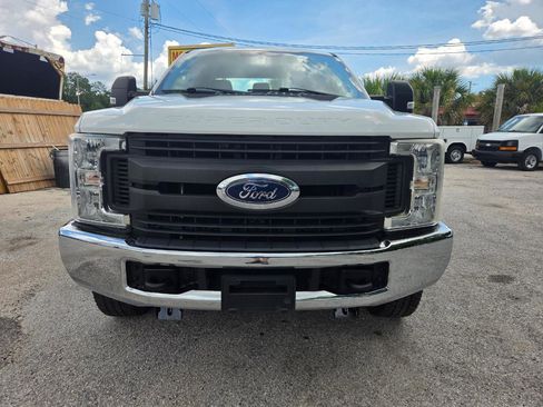 Used 2018 Ford F250 XL w/ Power Equipment Group AWD/4WD image 7