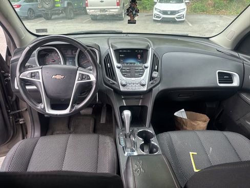 Used 2012 Chevrolet Equinox LT image 10