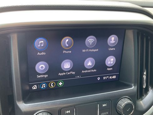 Used 2020 Chevrolet Colorado LT RWD image 10