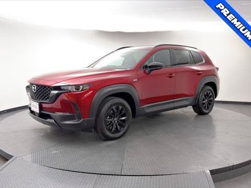 Used 2025 MAZDA CX-50 AWD 2.5 Hybrid w/ Premium Pkg image 2