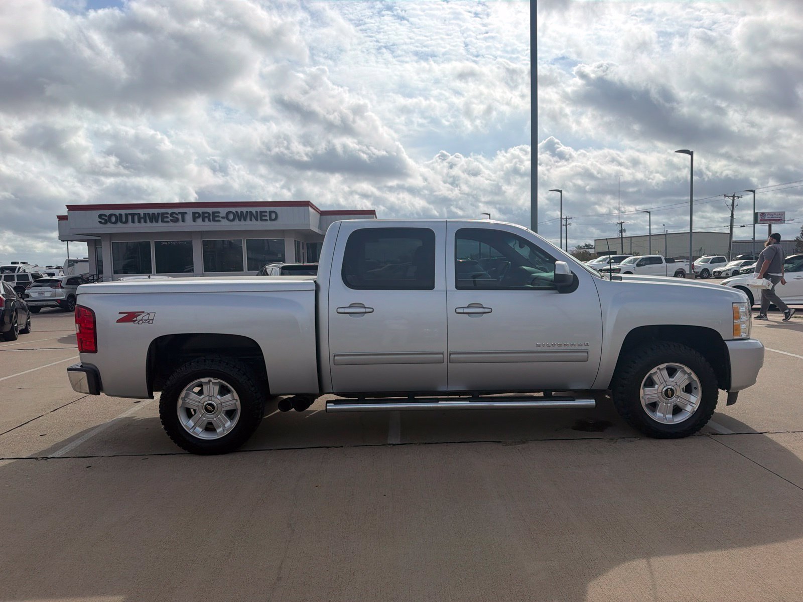 Used 2013 Chevrolet Silverado 1500 LTZ w/ LTZ Plus Package AWD/4WD image 4
