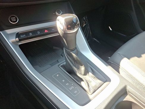 Used 2021 Audi Q3 2.0T Premium Plus w/ Premium Plus Package AWD/4WD image 16