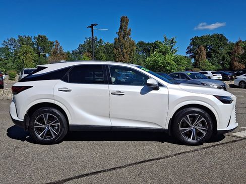 Certified 2024 Lexus RX 350 Premium w/ Accessory Package (Z1) AWD/4WD image 8