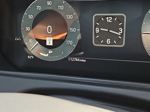 Used 2025 Land Rover Range Rover Velar Dynamic SE AWD/4WD image 21